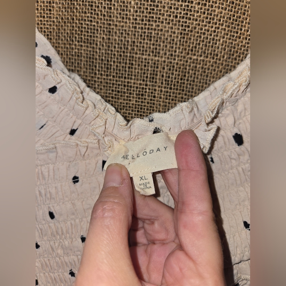 EUC Women's Melloday Pale Pink Black Dot Ruched Top Size XL - Picture 3 of 6
